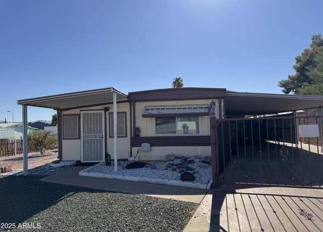 Property at 206 S 56th St, Mesa, AZ 85206, 2 beds, 1 bath