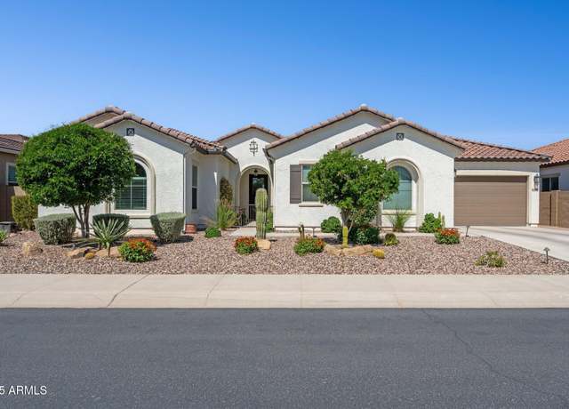 Property at 31320 N 54th Pl, Cave Creek, AZ 85331, 3 beds, 2.5 baths