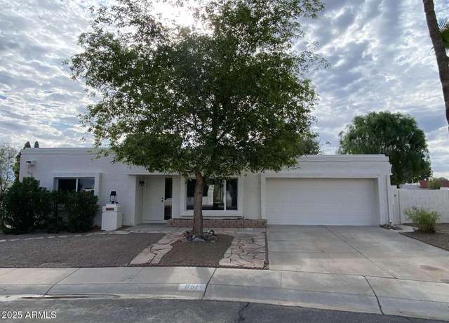 Property at 851 E Michelle Dr, Phoenix, AZ 85022, 3 beds, 2 baths
