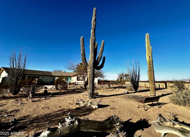 Property at 14674 W Capricorn Dr, Eloy, AZ 85131, 2 beds, 2 baths