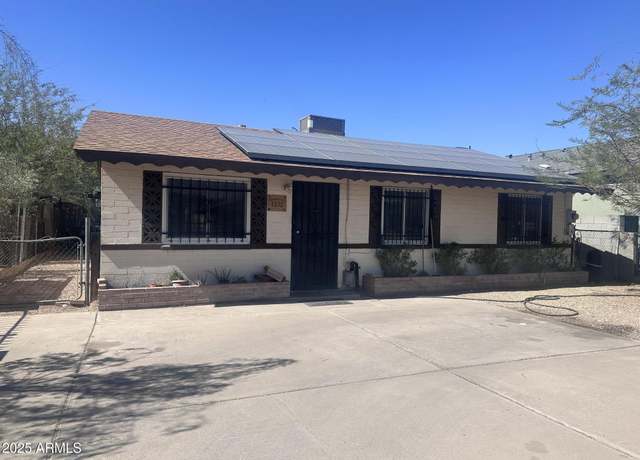 Property at 1232 S 10th Ave, Phoenix, AZ 85007, 4 beds, 2 baths
