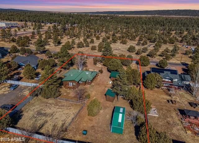 Property at 1435 Flag Hollow Rd, Lakeside, AZ 85929, 4 beds, 3 baths
