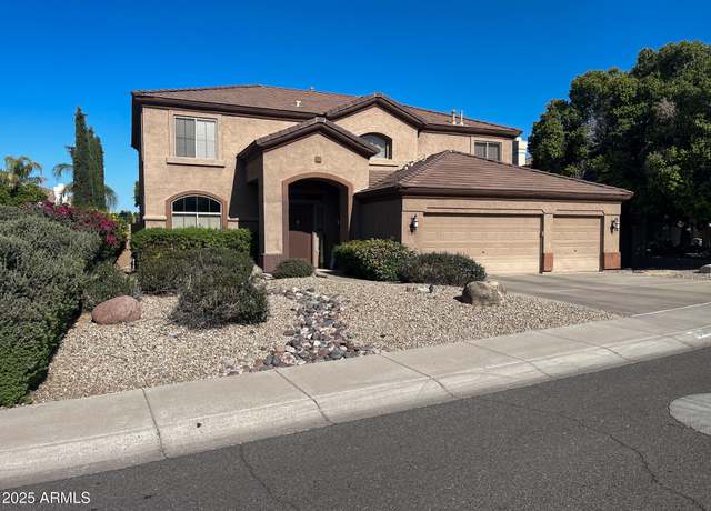 Property at 17658 N 52nd Pl, Scottsdale, AZ 85254, 6 beds, 3 baths