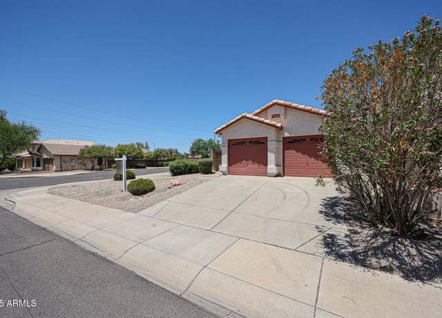 Property at 3230 E Kristal Way, Phoenix, AZ 85050, 3 beds, 2 baths