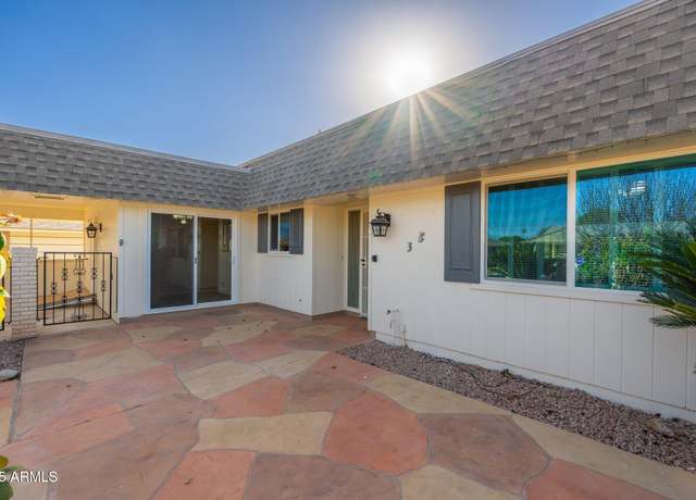 Property at 10521 W Roundelay Cir, Sun City, AZ 85351, 2 beds, 2 baths