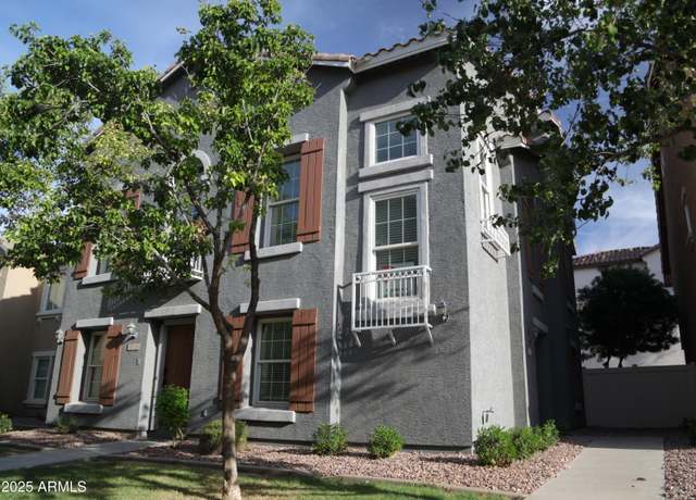 Property at 5720 S 21st Ter, Phoenix, AZ 85040, 3 beds, 2 baths