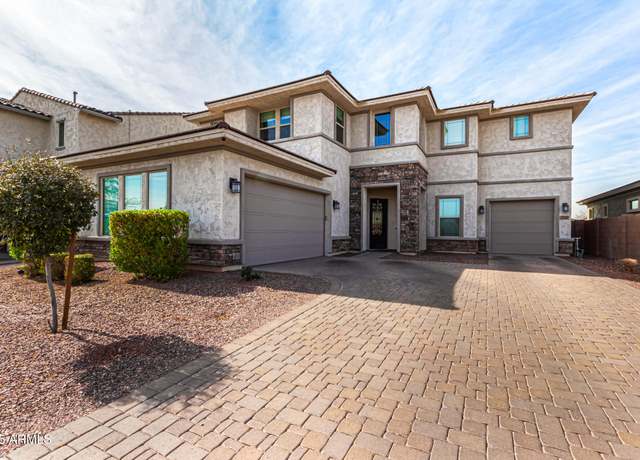 Property at 7210 N 86th Ln, Glendale, AZ 85305, 4 beds, 3.5 baths