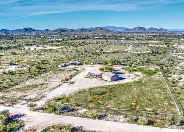 Property at 53286 W Organ Pipe Rd, Maricopa, AZ 85139, 3 beds, 2 baths