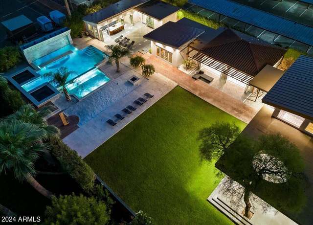 Property at 341 E Monte Vista Rd, Phoenix, AZ 85004, 6 beds, 10 baths