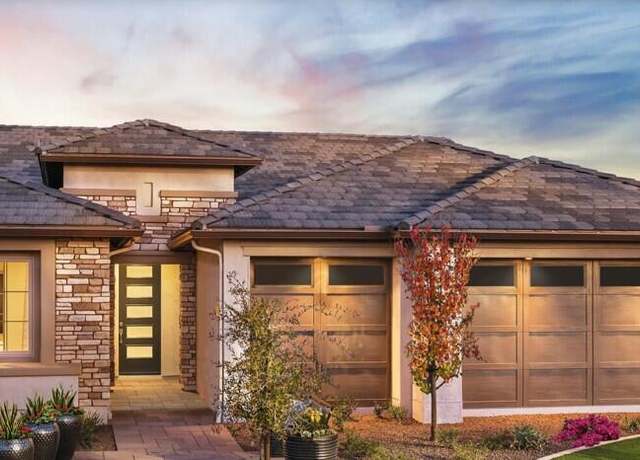 Property at 16590 W Mulberry Dr, Goodyear, AZ 85395, 2 beds, 2.5 baths
