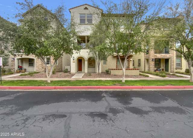 Property at 2746 S Harmony Ave, Gilbert, AZ 85295, 3 beds, 2.5 baths