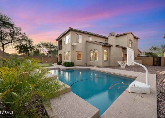 Property at 3737 E Donald Dr, Phoenix, AZ 85050, 4 beds, 2.5 baths