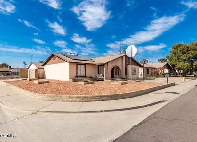 Property at 9618 N 66 Dr, Glendale, AZ 85302, 3 beds, 2 baths