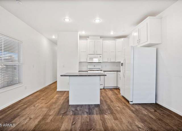 Property at 7807 E Main St Unit F36, Mesa, AZ 85207, 2 beds, 1 bath
