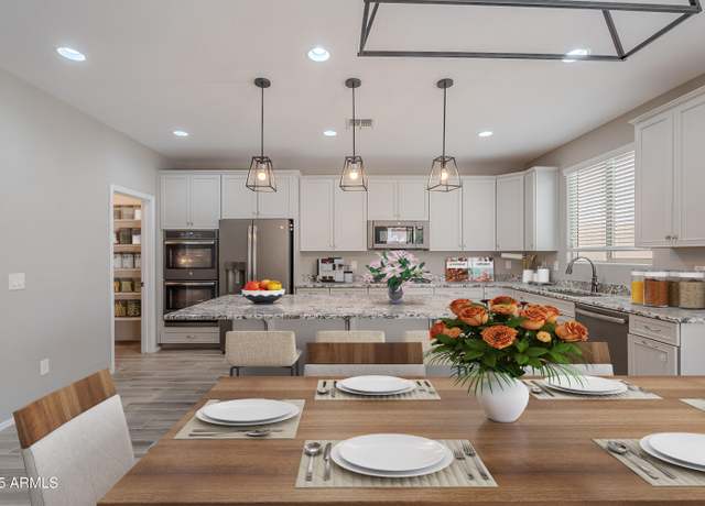 Property at 316 N 78th Pl, Mesa, AZ 85207, 4 beds, 2.5 baths