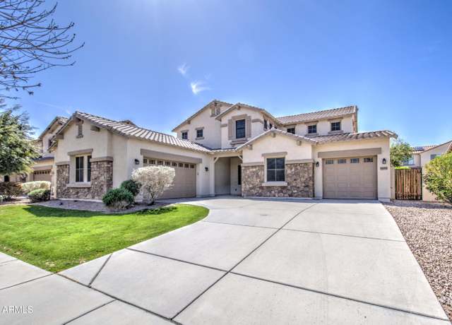 Property at 6192 S Claiborne Ave, Gilbert, AZ 85298, 5 beds, 2.5 baths