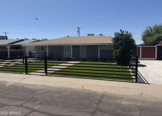Property at 2831 W Montecito Ave, Phoenix, AZ 85017, 4 beds, 3 baths