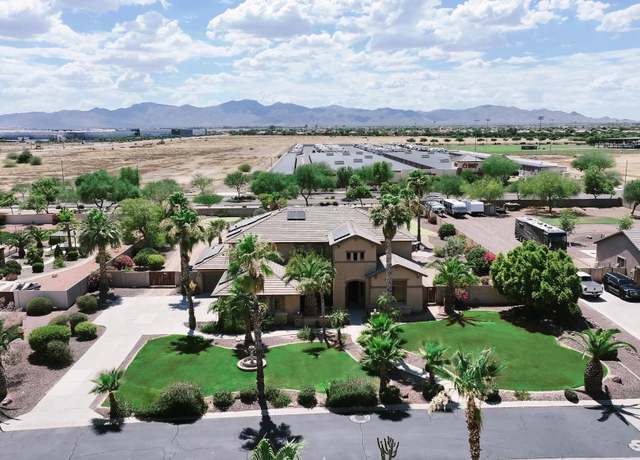 Property at 10804 N 146th Ave, Surprise, AZ 85379, 6 beds, 3.5 baths