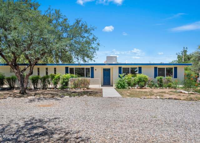 Property at 2833 E Oriole Dr, Sierra Vista, AZ 85635, 5 beds, 3 baths