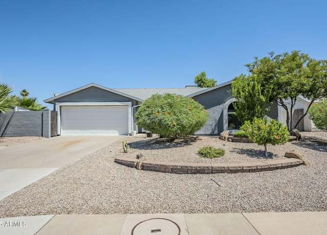Property at 696 W Mesquite St, Chandler, AZ 85225, 3 beds, 2 baths