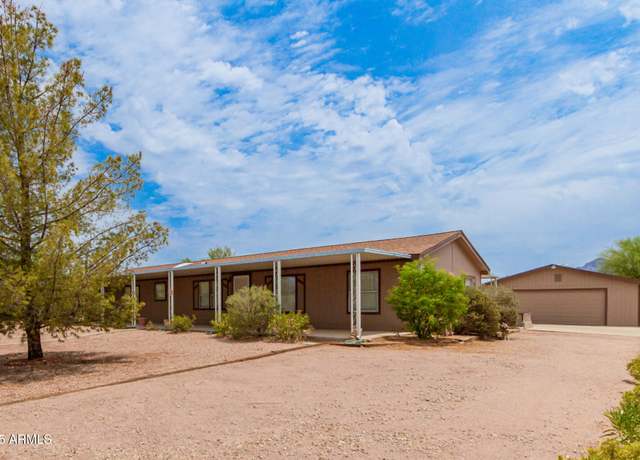 Property at 2015 N Delaware Dr, Apache Junction, AZ 85120, 3 beds, 2 baths
