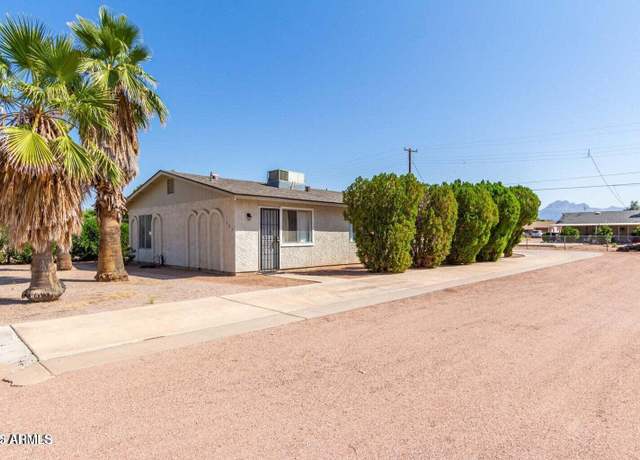 Property at 143 S Mountain Rd, Apache Junction, AZ 85120, 4 beds, 2 baths
