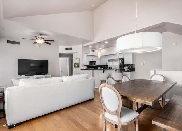 Property at 20660 N 40th St #2056, Phoenix, AZ 85050, 2 beds, 2 baths