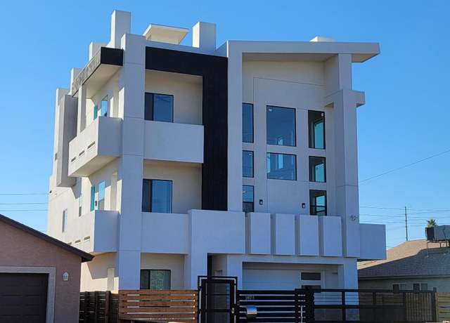 Property at 1825 E Adams St, Phoenix, AZ 85034, 5 beds, 5.5 baths