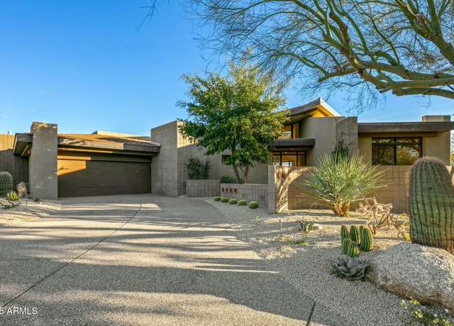 Property at 10531 E Fernwood Ln, Scottsdale, AZ 85262, 3 beds, 3.5 baths