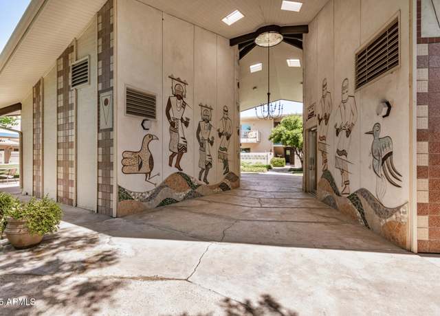 Property at 500 W Clarendon Ave Unit B11, Phoenix, AZ 85014, 2 beds, 2 baths