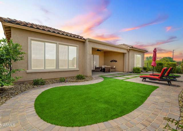 Property at 5942 W Cactus Wren Way, Florence, AZ 85132, 4 beds, 2.5 baths