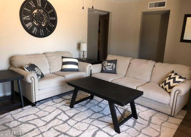 Property at 2338 W Concho Ave, Mesa, AZ 85202, 3 beds, 2 baths