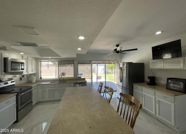 Property at 3738 W Danbury Dr, Glendale, AZ 85308, 3 beds, 2 baths