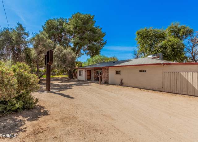 Property at 6648 S 27th Ave, Phoenix, AZ 85041, 3 beds, 2 baths