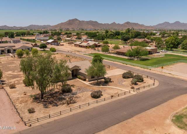 Property at 22201 E Vallejo St, Queen Creek, AZ 85142, 3 beds, 2 baths