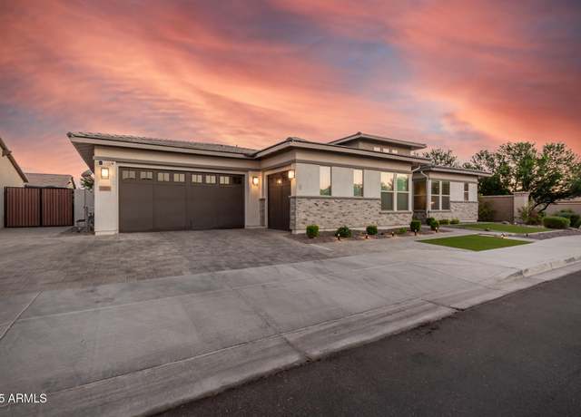 Property at 1925 E LA Costa Dr, Gilbert, AZ 85298, 5 beds, 4.5 baths