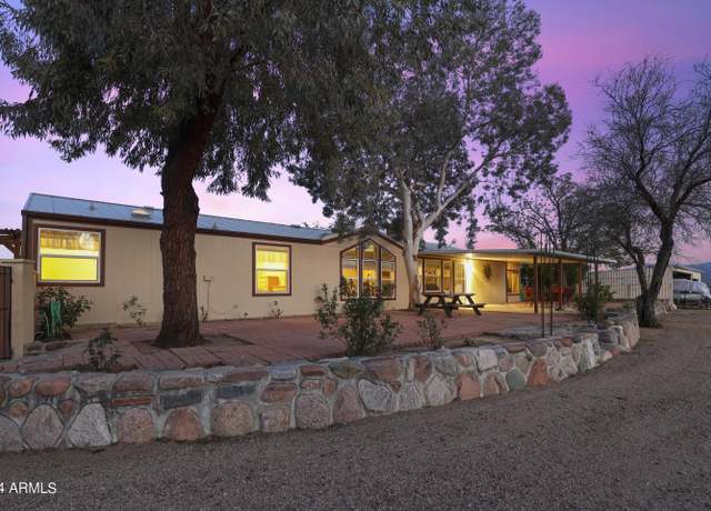 Property at 296 W Burtons Ln, Tonto Basin, AZ 85553, 3 beds, 3 baths