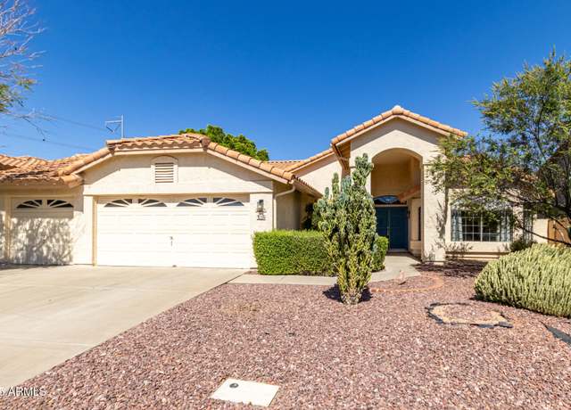 Property at 319 N Riata St, Gilbert, AZ 85234, 4 beds, 2 baths