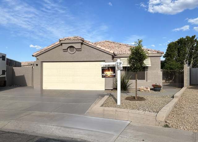Property at 15659 W Ripple Cir, Goodyear, AZ 85338, 3 beds, 2 baths