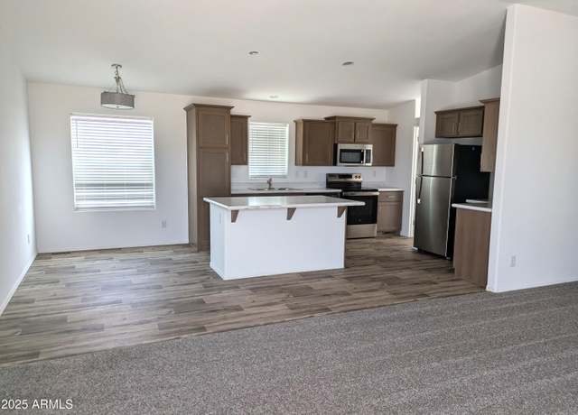 Property at 21735 W Montanoso Dr, Wittmann, AZ 85361, 3 beds, 2 baths
