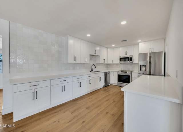 Property at 132 W Orchid Ln, Chandler, AZ 85225, 3 beds, 2 baths