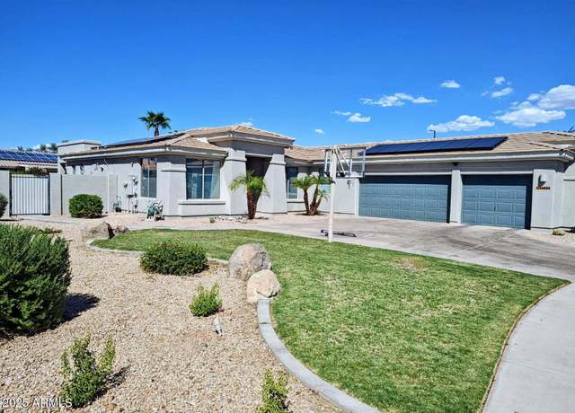 Property at 14408 W Wilshire Dr, Goodyear, AZ 85395, 4 beds, 2 baths