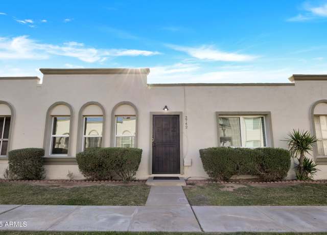 Property at 2742 N 60th St, Scottsdale, AZ 85257, 3 beds, 2 baths