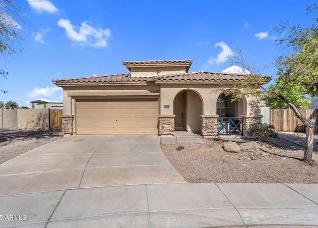 Property at 3284 E Powell Ct, Gilbert, AZ 85298, 3 beds, 2 baths