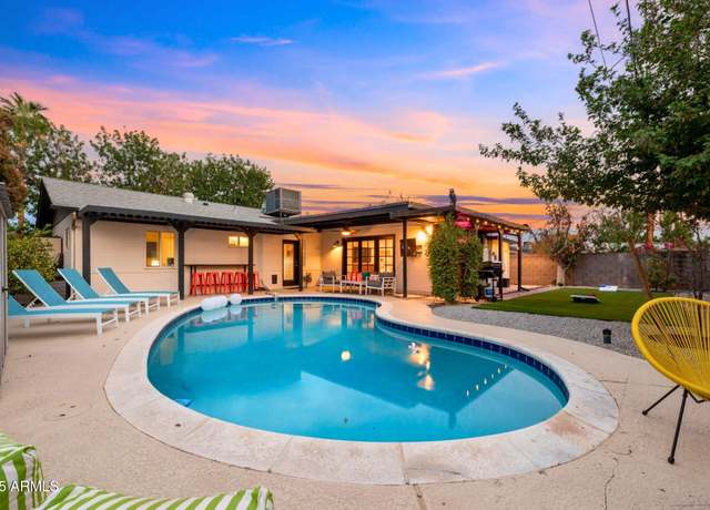 Property at 4020 N 34th St, Phoenix, AZ 85018, 3 beds, 2 baths
