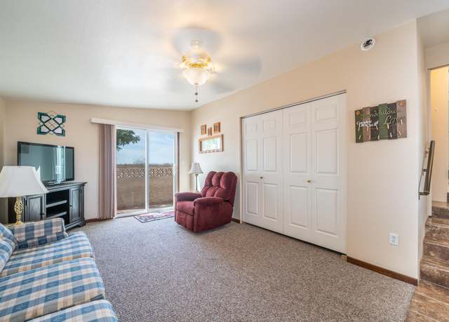 Property at 3 Orecart Dr #3, Apache Junction, AZ 85119, 1 bed, 1 bath