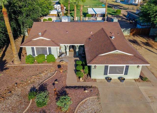 Property at 7226 N 173rd Ave, Waddell, AZ 85355, 4 beds, 2 baths