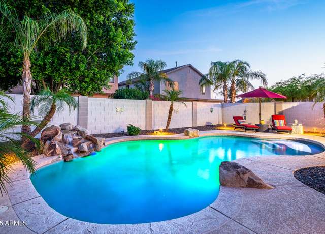 Property at 6805 W Tether Trl, Peoria, AZ 85383, 5 beds, 3 baths