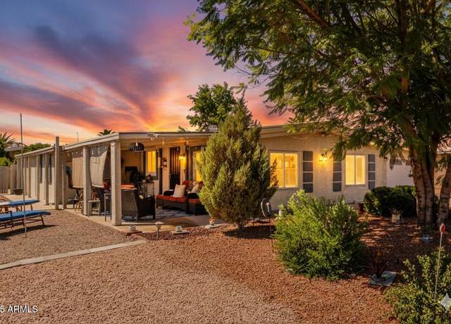 Property at 9402 E Sun Lakes Blvd S, Sun Lakes, AZ 85248, 2 beds, 2 baths
