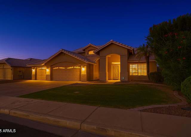 Property at 826 N Pheasant Dr, Gilbert, AZ 85234, 4 beds, 2 baths